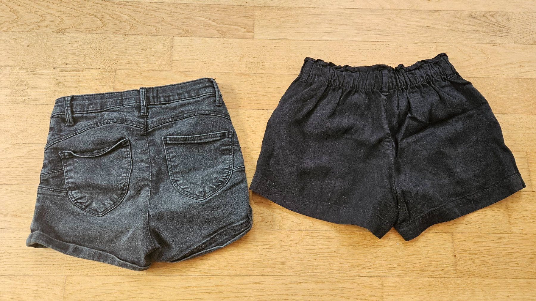 Hosen: Shorts 2x – Gebraucht aus Bubikon von diditoto 1