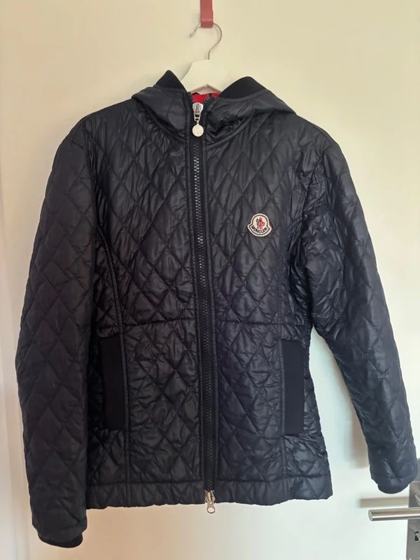 Moncler Giacche: Moncler Jacke – Usato da Rafz venduto da mar_j7dl