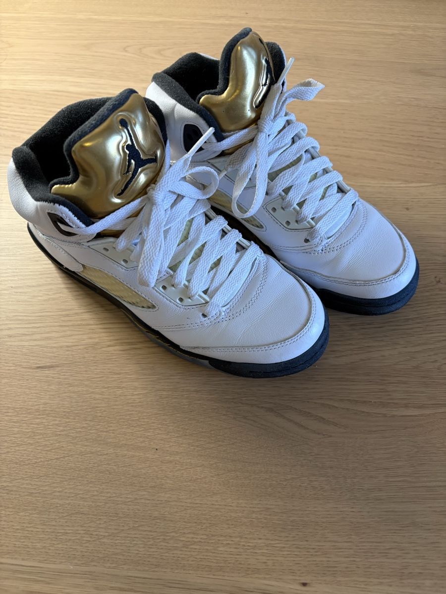 Jordan Scarpe per ragazzi: Air Jordan 5 Retro – Nuovo (secondo la descrizione) da Wangen ZH venduto da Brunnerluzern