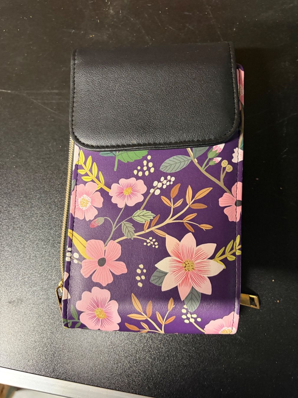 Taschen für Damen: kleine Umhängetasche – Gebraucht aus Obergösgen von Andre118