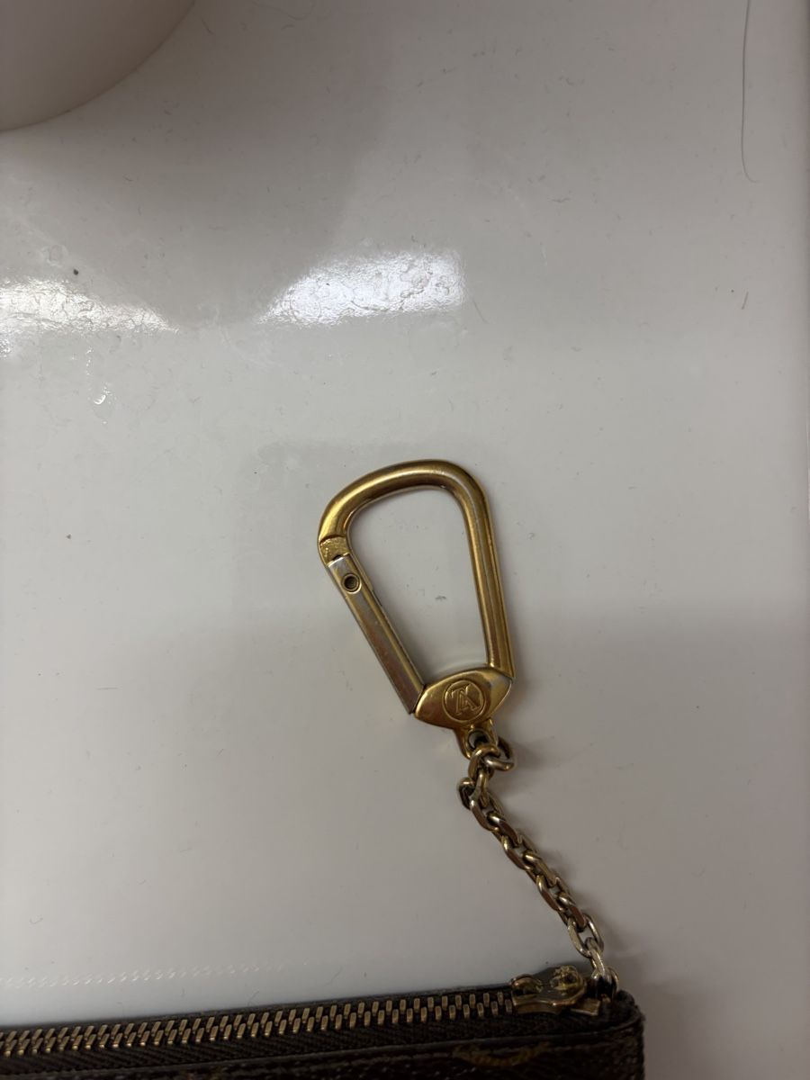 Louis Vuitton Brieftaschen: Louis Vuitton Pochette Accessoires Monogram gebraucht – Gebraucht aus Bern von jae_rk77 2