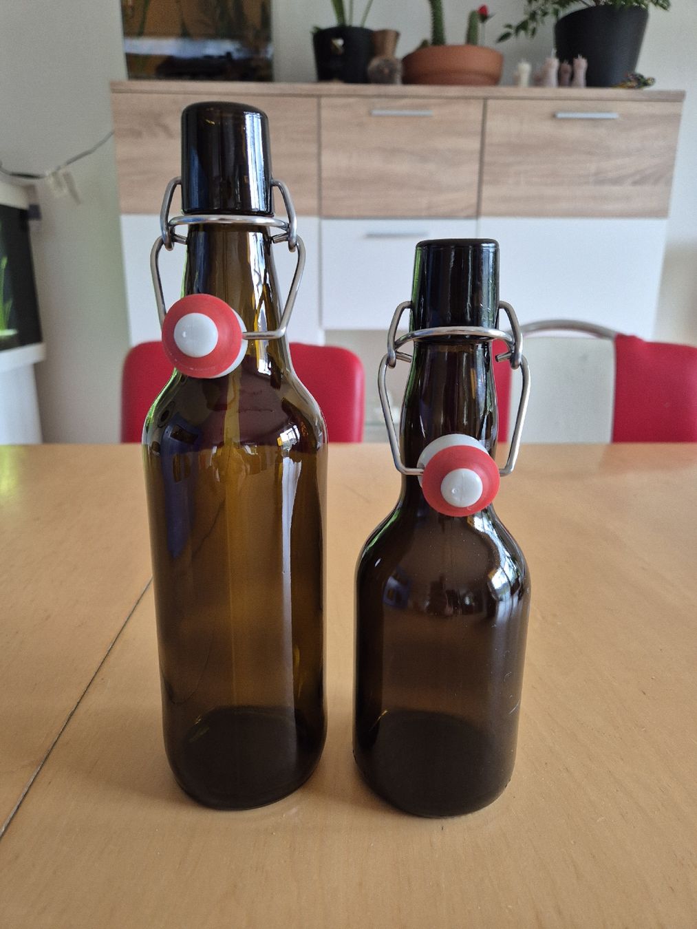 Bicchieri, Caraffe & Bottiglie: Flaschen inkl. Harrass – Usato da Herisau venduto da Michihalter 1