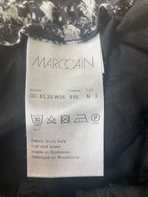 Marc Cain Hosen: Schwarze leichte Sommerhose MarcCain Gr. 38 – Gebraucht aus Zürich von Carmen06 3