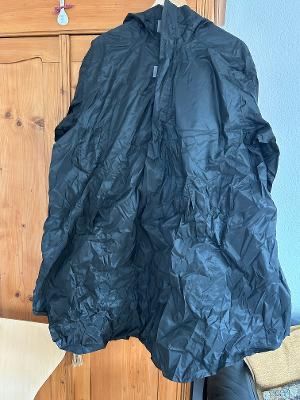 Decathlon Altro in  Abbigliamento & Accessori: Poncho de pluie Decathlon S/M – Usato da Köniz venduto da amelia06 3