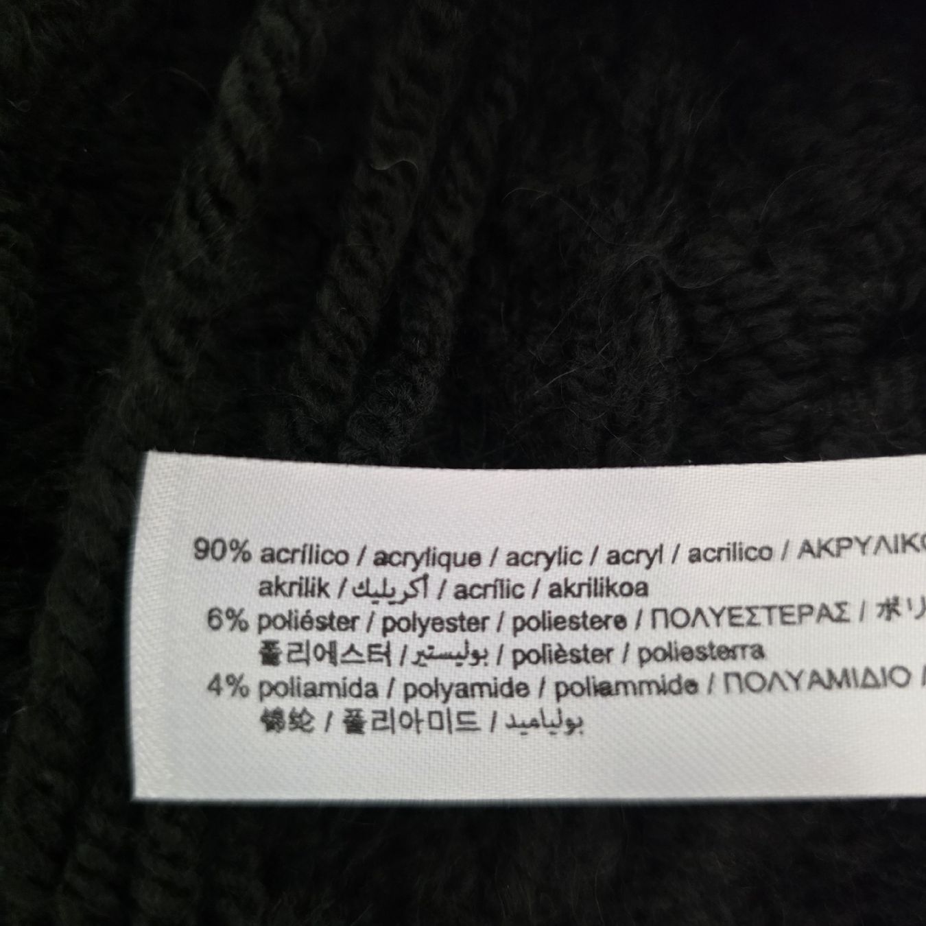 Zara Pullover & Sweatshirts: Zara Rollkragenpullover schwarz mit Fransen Grösse S – Gebraucht aus Rheinsulz von Gilea 6