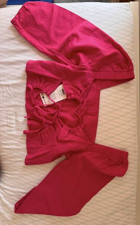 Tops: Haut Only dos nu  – Gebraucht aus Clarens von lau_r9n7 1