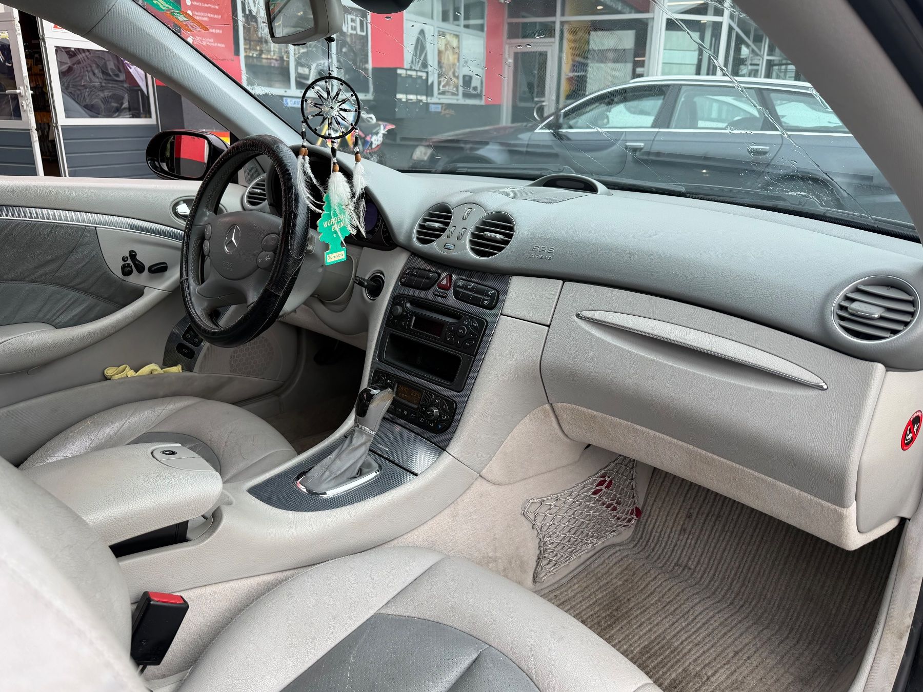 Mercedes-Benz Automobili: Mercedes CLK 320 Coupe – Usato da Courrendlin venduto da shopwheels 9