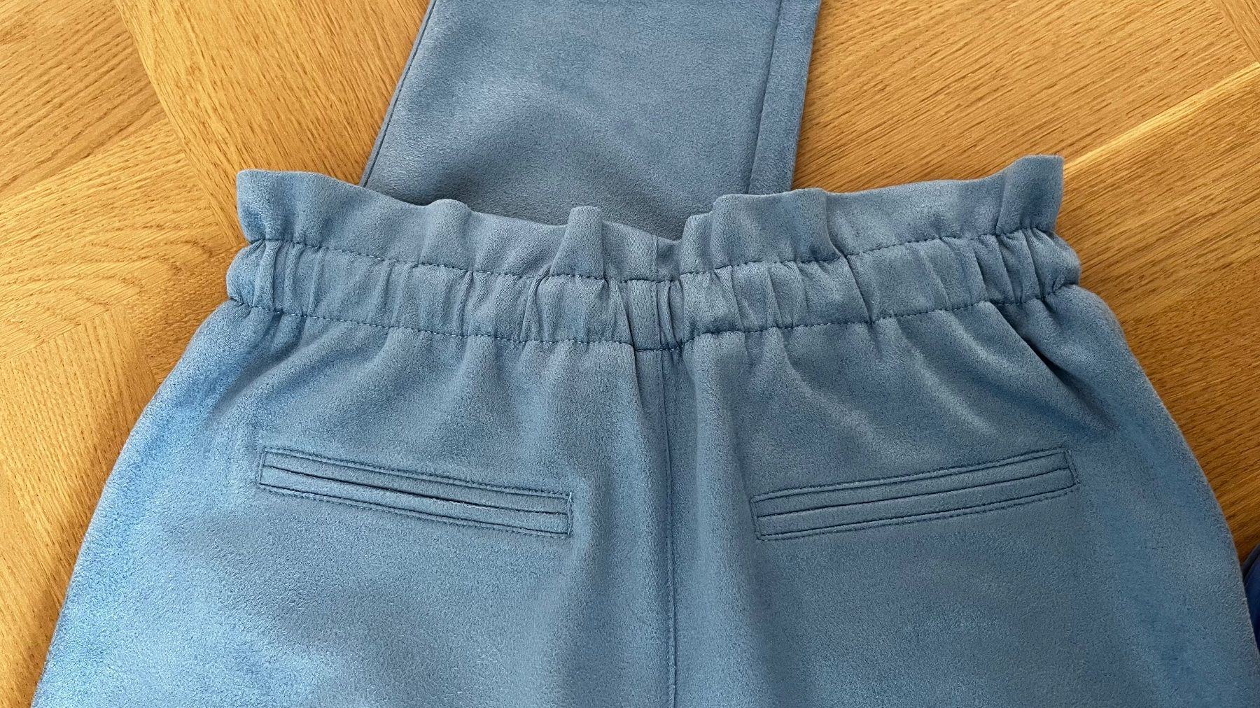 Rich & Royal Pantaloni: Pantaloni estivi Rich&Royal – Usato da Dietikon venduto da coolstory 2