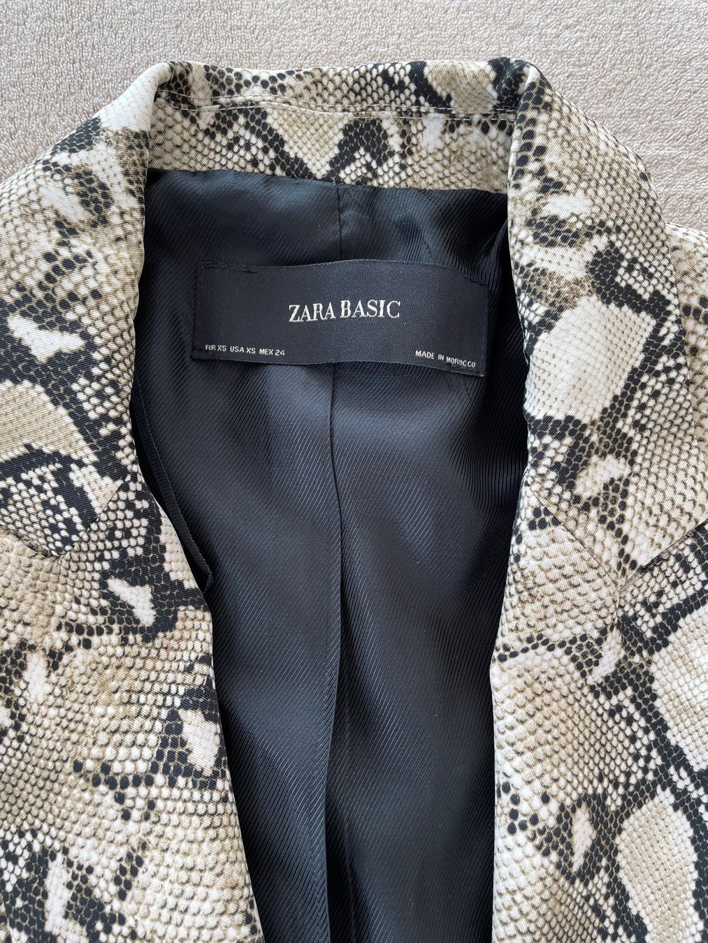 Zara Giacche: SNAKE PRINT ZARA BLAZER, SIZE XS – Nuovo (secondo la descrizione) da Forch venduto da ele_9gsf 3