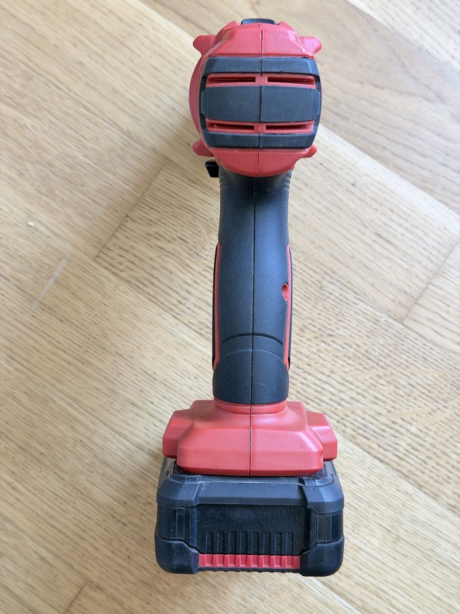 Einhell Perceuses: Akku-Bohrschrauber Einhell TE-CD 18/2 Li 18V gebraucht – D'occasion à Muri b. Bern par uthiny 1