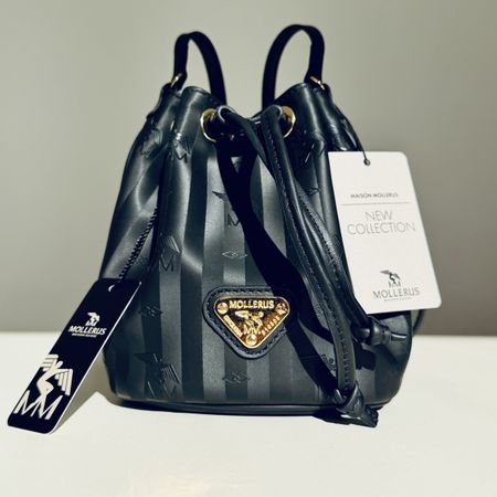 Mollerus Verbier Beuteltasche klein Schwarz Gold neuwertig