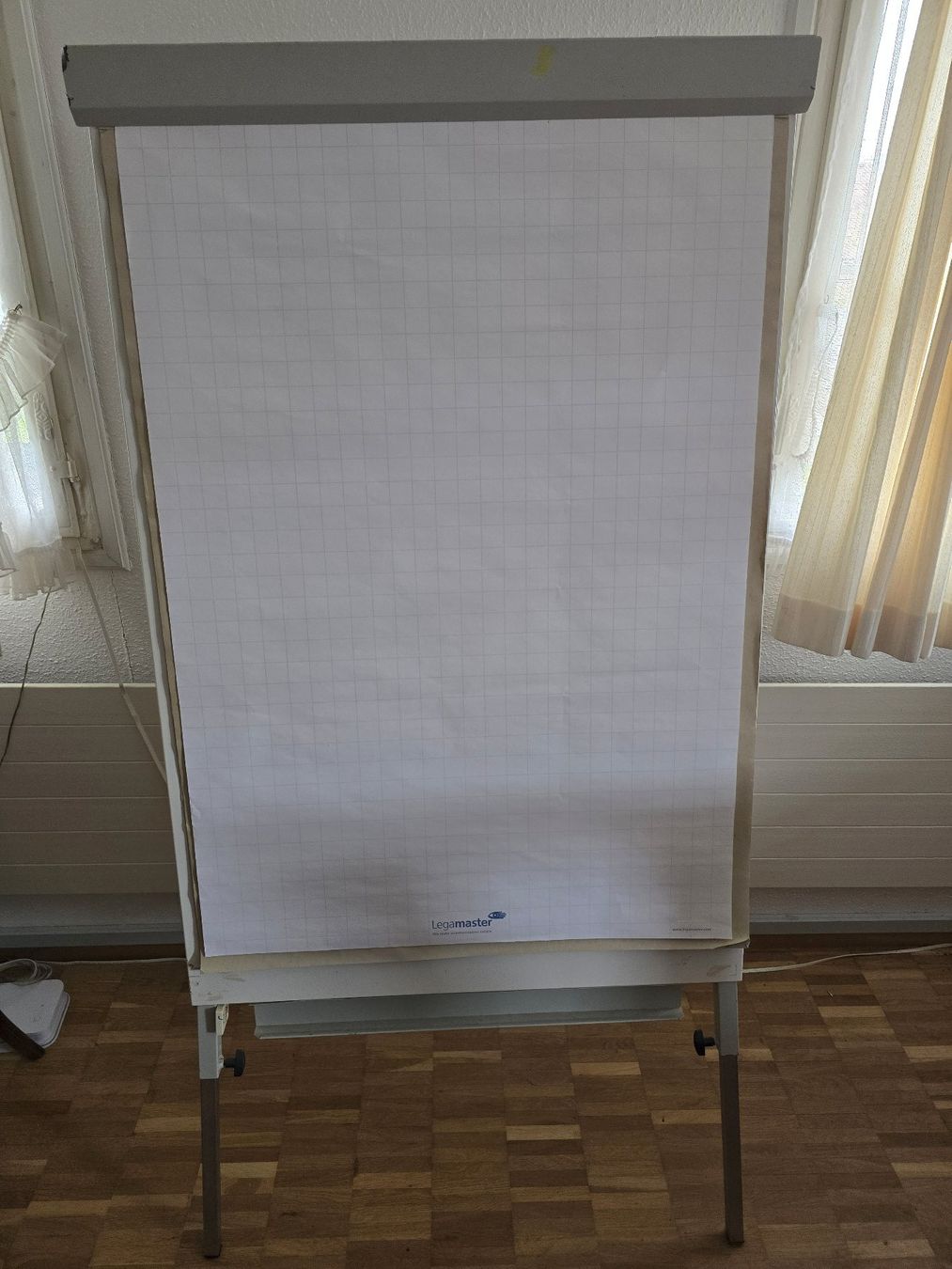 Cavalletti: Flipchart ausklappbar – Usato da Hohenrain venduto da ctu_68wz