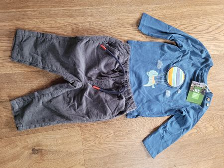 Kleiderset Baby Hosen /Pullover Gr.74