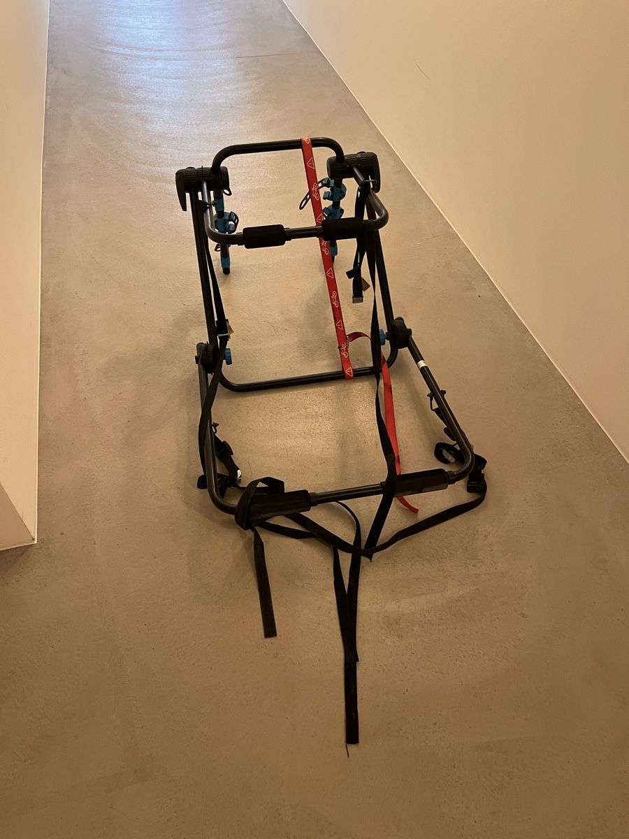 Travi: BTWIN Velo Heckträger 320 – Usato da Bonstetten venduto da andriiiiin
