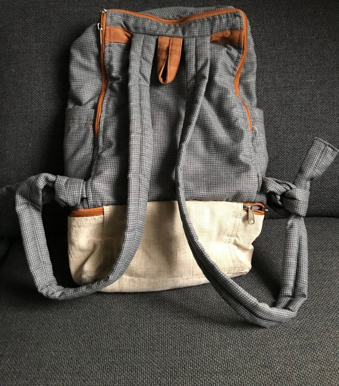 Zaini: Designs Rucksack – Usato da Affoltern am Albis venduto da cub_tx9s 1