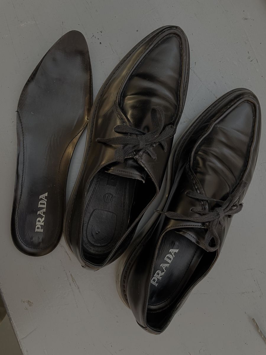 Prada Herrenschuhe: PRADA Herren Lederschuhe schwarz 45 – Gebraucht aus Zürich von Danokiko 6