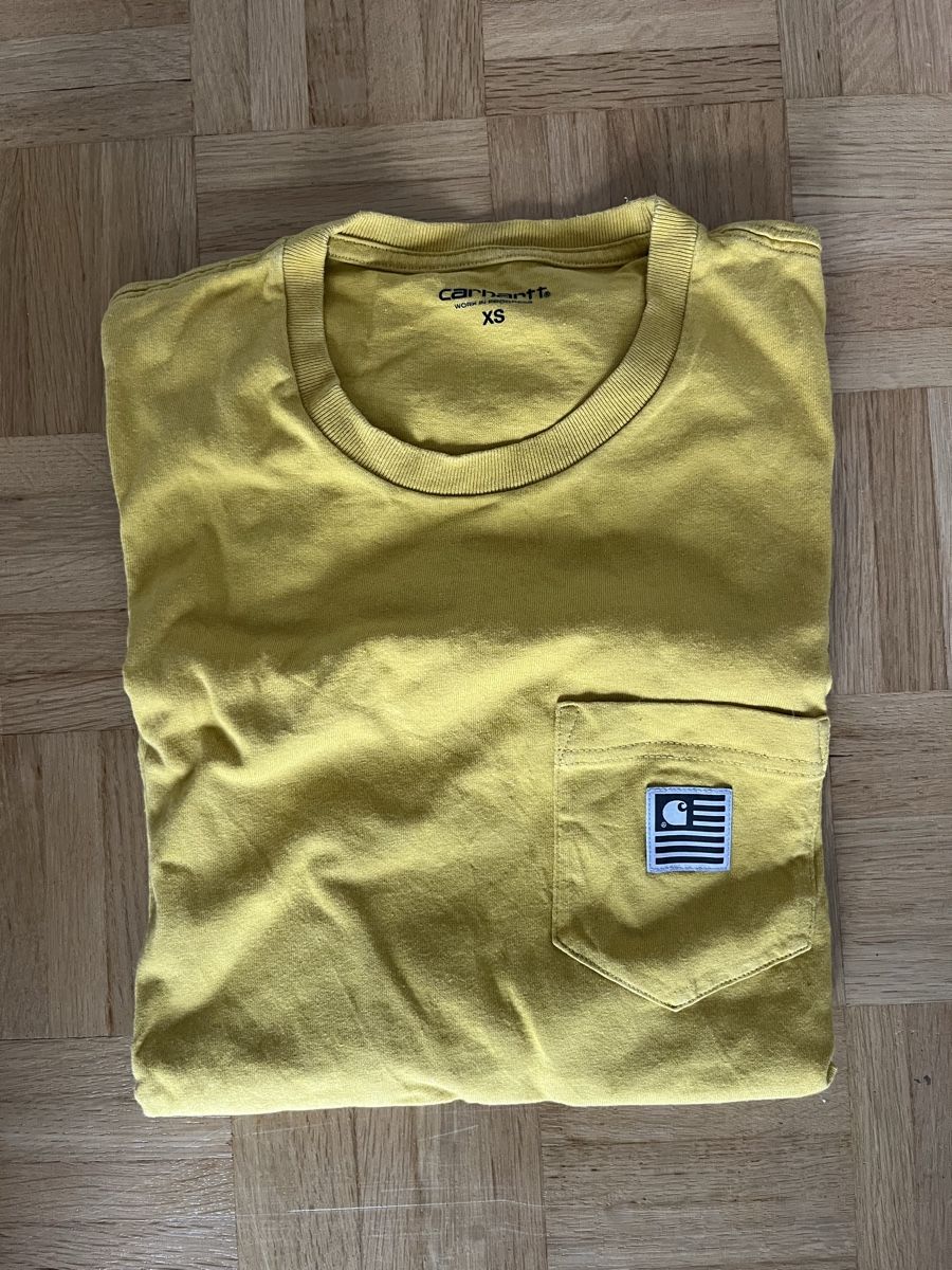 Carhartt T-shirt: carharrt t-shirt – Usato da Bern venduto da fae_69vh