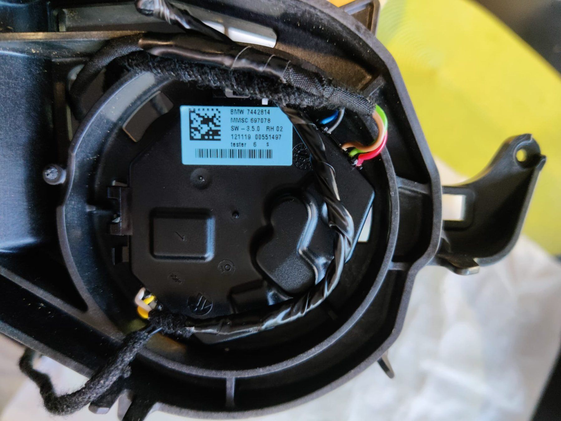 BMW Automobili: BMW X3 side mirror right + control unit 7pin – Usato da St. Gallen venduto da reb_5ltn 1