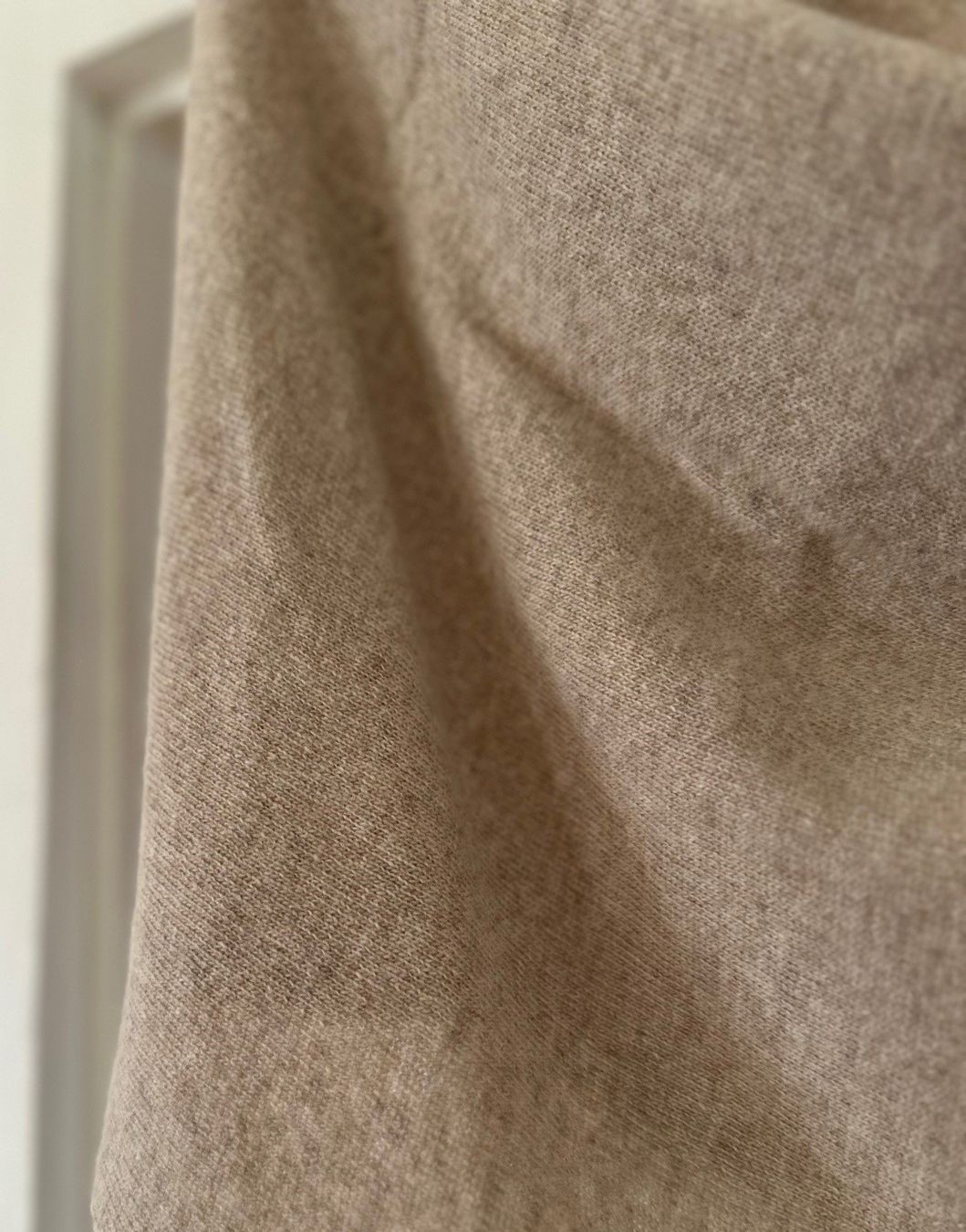 Foulard Gris Tilo – Paillettes – Neuf Avec étiquettes