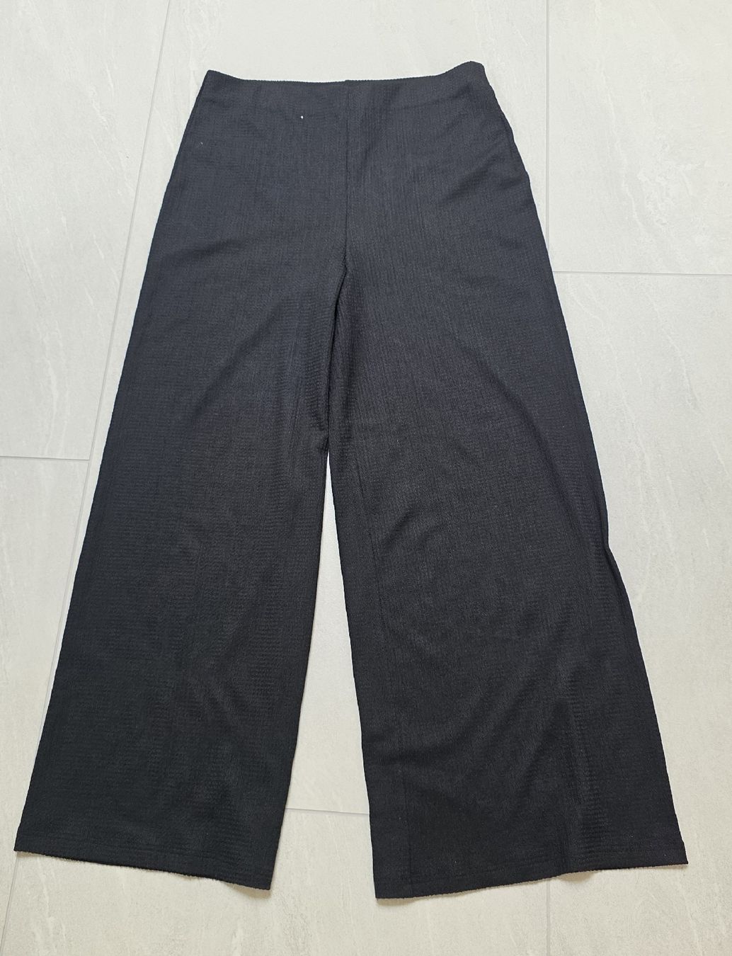 C&A Pantaloni: C&A Palazzo Hose schwarz Grösse 46 – Nuovo (secondo la descrizione) da Rheinsulz venduto da Gilea 1