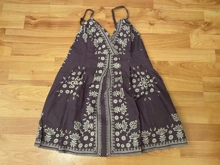 Top violet, mit verstellbaren Trägern, Grösse 36