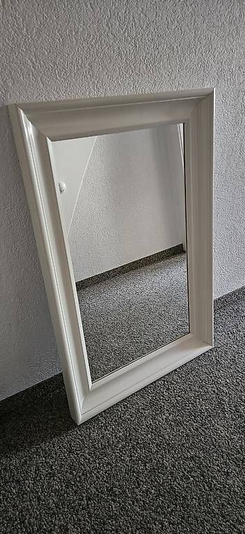 Miroirs: Weisser Spiegel mit Holzrand – D'occasion à Aarau Rohr par Adoxa 2
