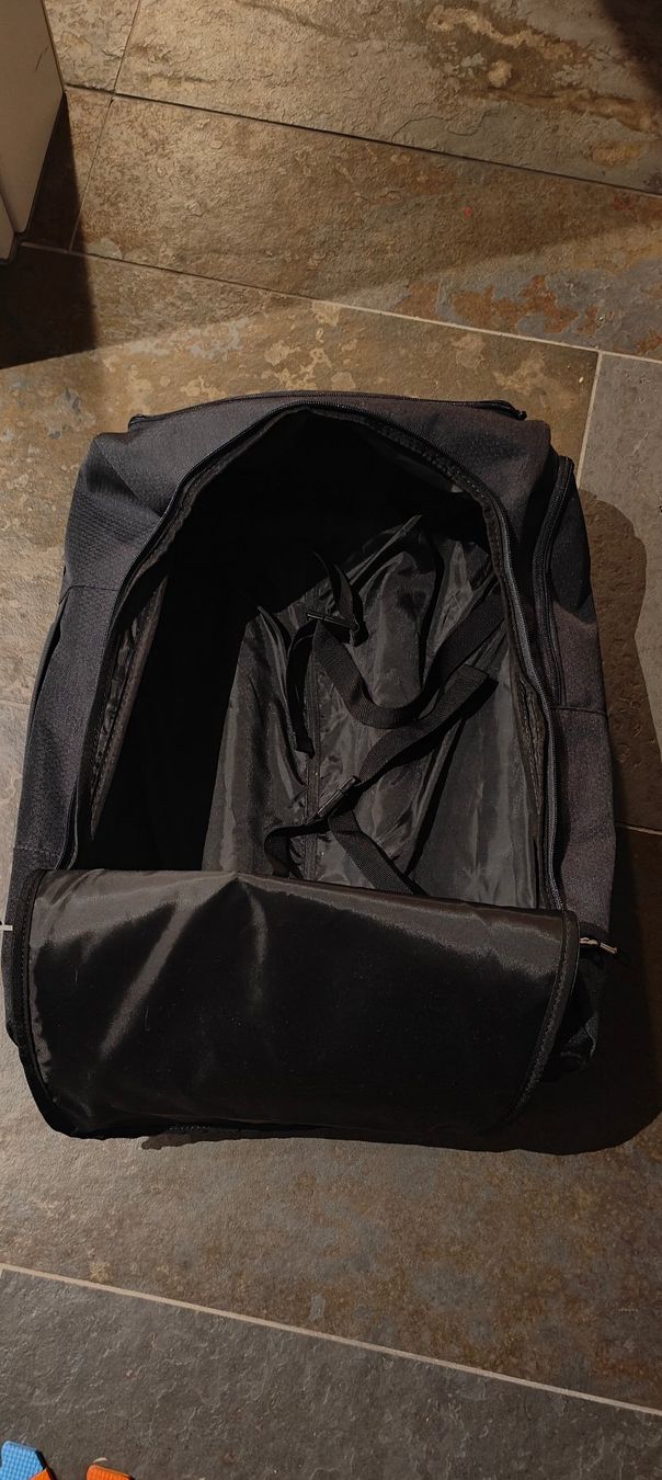 Valigie: Handgepäck – Usato da St. Margrethen SG venduto da Pinny963 1