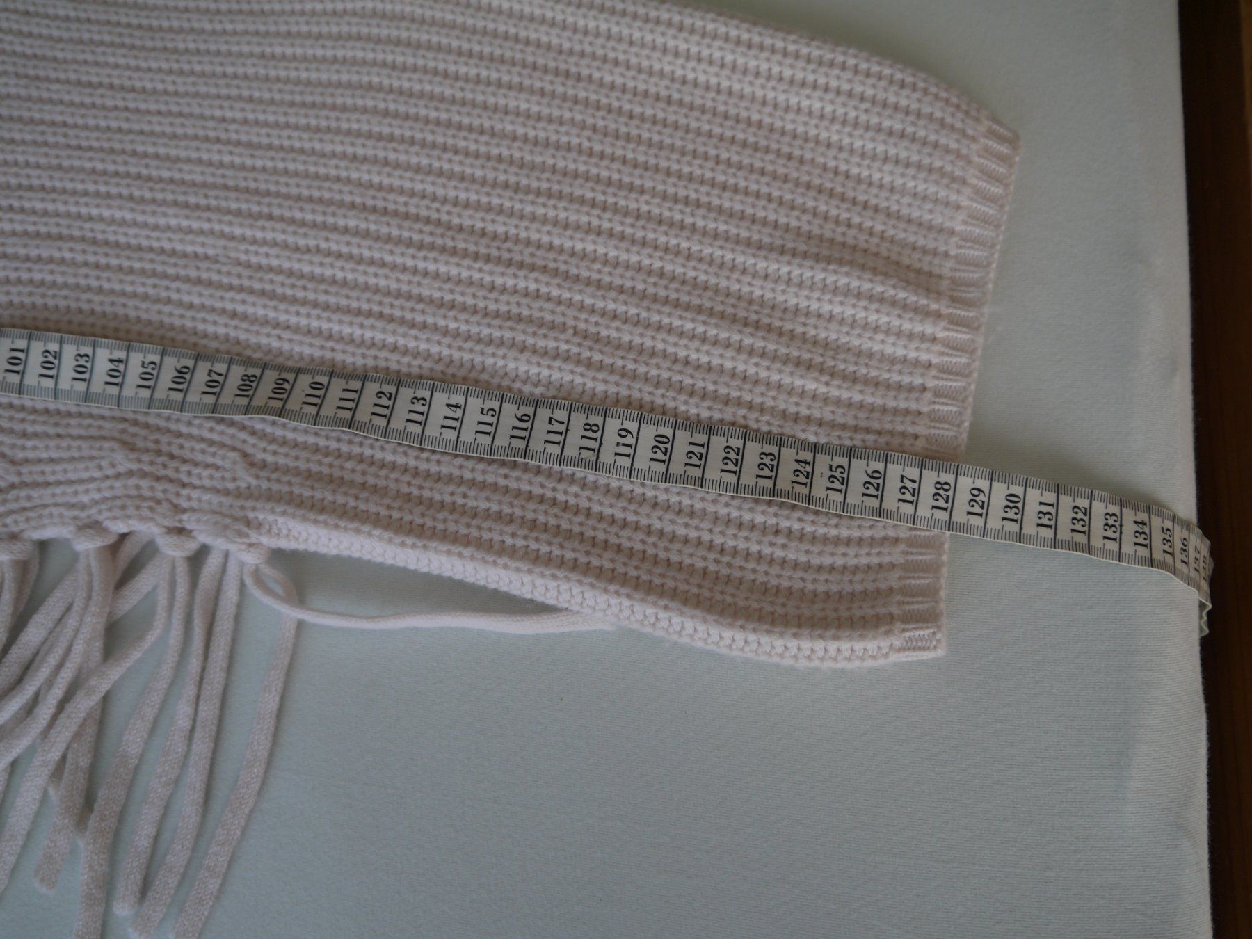Pulls & Sweat-shirts: Herzensangelegenheit Pullover – D'occasion à Hagendorn par Blaf 2