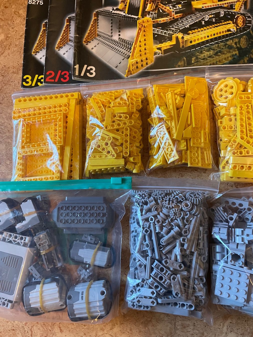 Lego Kit di costruzioni: Lego Technic 8275 Bulldozer – Usato da Airolo venduto da Bagaion99 3