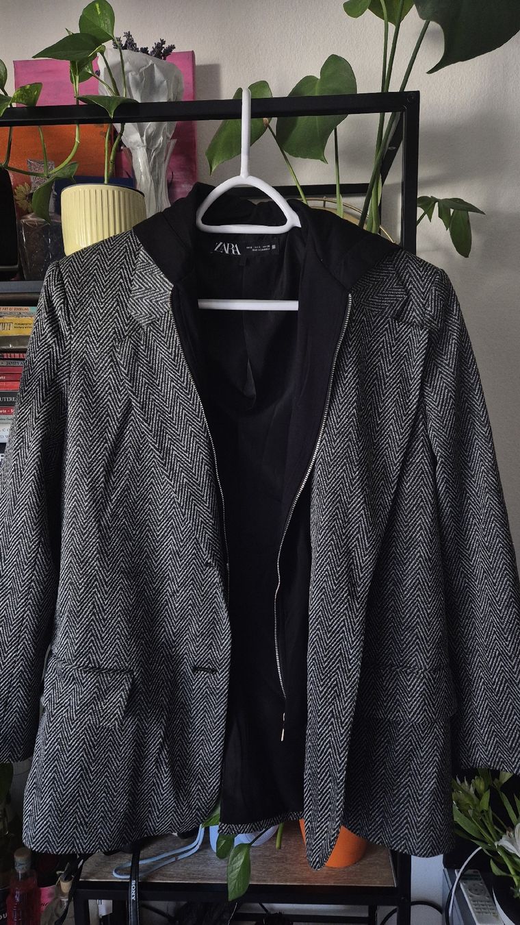 Zara Giacche: ​ZARA Smart-Casual Blazer – Usato da St. Gallen venduto da eli_c2kr