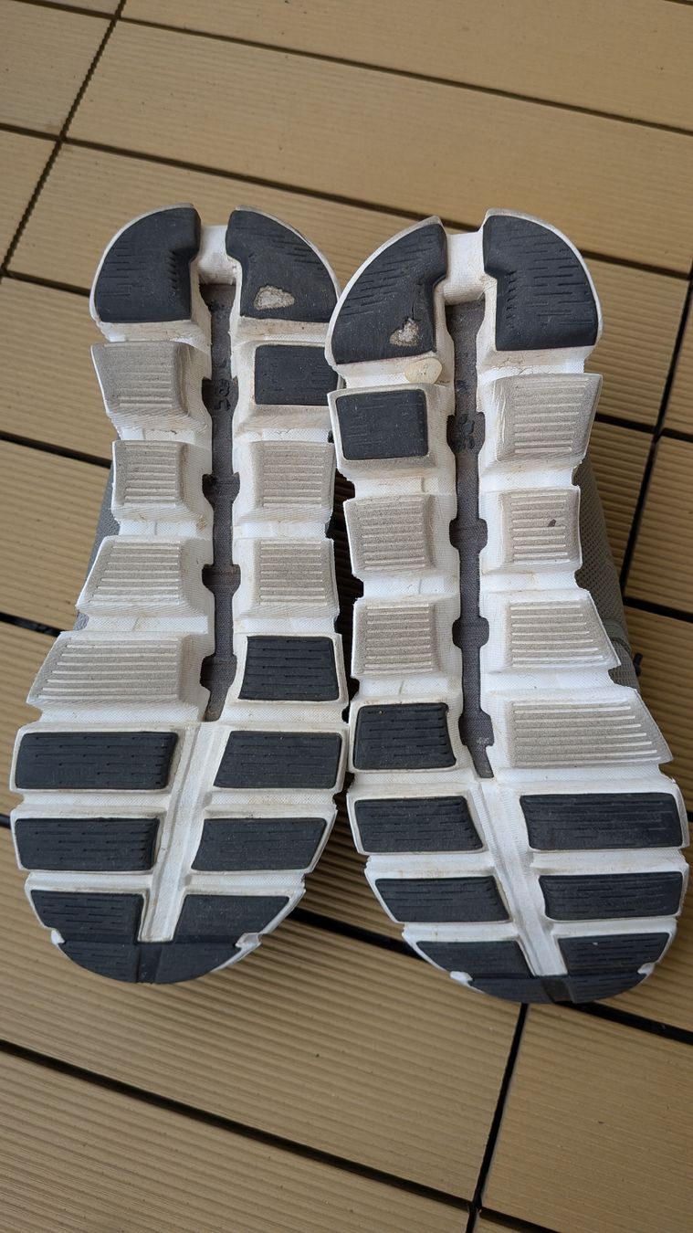 On Herrenschuhe: ON Laufschuhe Cloud Grösse 38 – Gebraucht aus Zürich von mar_29kd 3