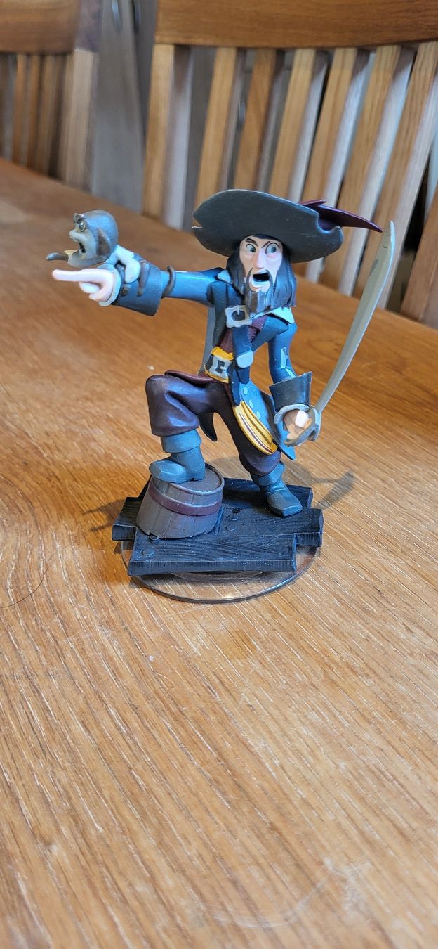 Disney Statuette: Disney Infinity 1.0 Captain Barbossa Figur – Usato da Münsingen venduto da Heroism2010
