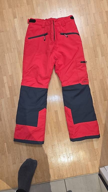 Pantalons: Skihose 152 – Neuf (Voir description) à Untersiggenthal par saharj