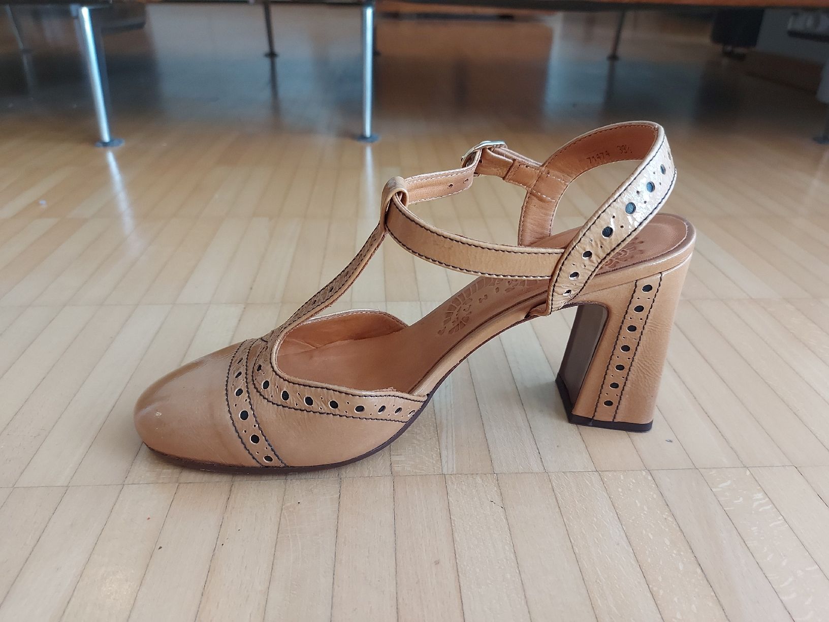 Chie Mihara Damenschuhe: Chie Mihara, Pumps, ocker, Grösse 39 – Neu (gemäss Beschreibung) aus Oberengstringen von PaolaDe 4