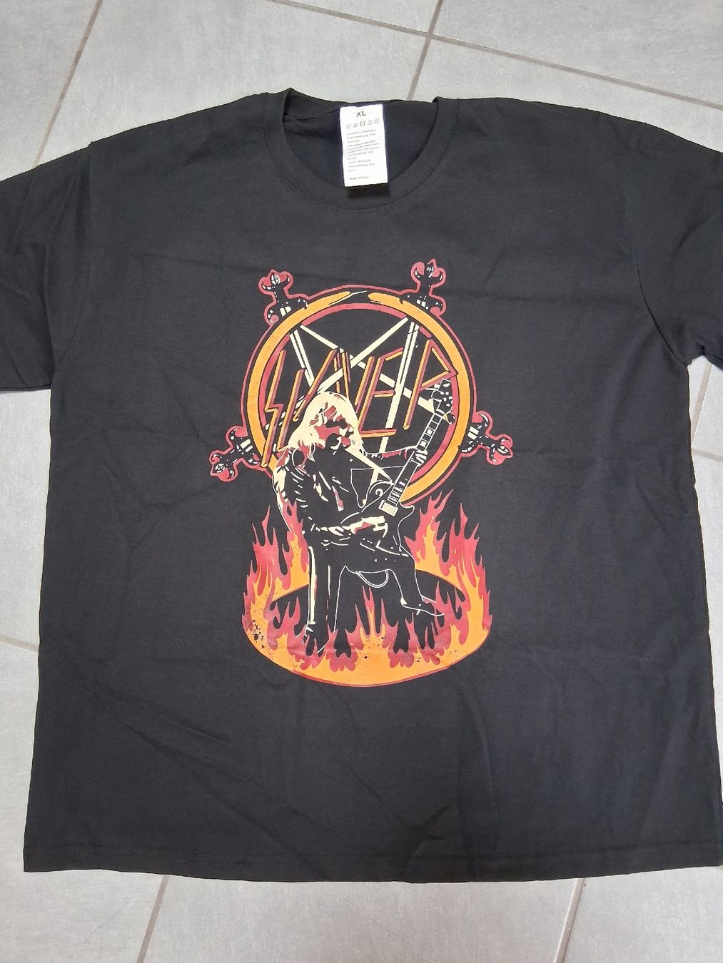 T-shirt: ts slayer (metal) – Nuovo (secondo la descrizione) da St-Cergue venduto da VeganWarrior