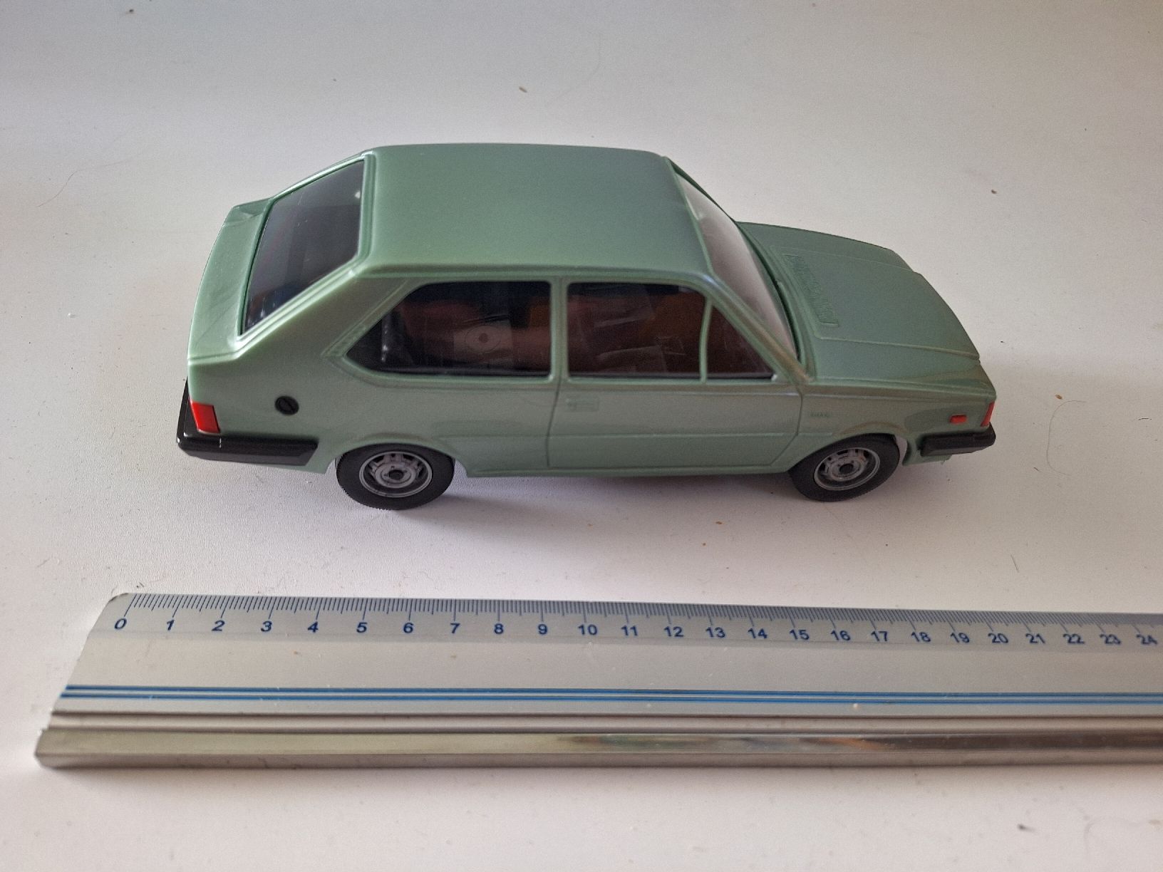 Volvo Modellini d'auto: Volvo 340 GL Modellauto – Nuovo (secondo la descrizione) da Künten venduto da Dfog 2