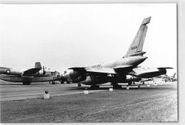 Schönes Foto Aviatik CONVAIR B-58A Hustler