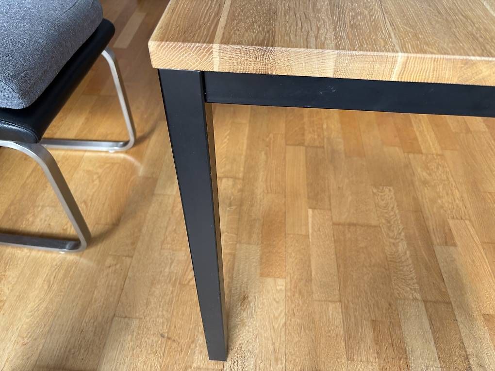 Tables: Esszimmertisch Eiche gewachst – D'occasion à Grosshöchstetten par Trindle 1