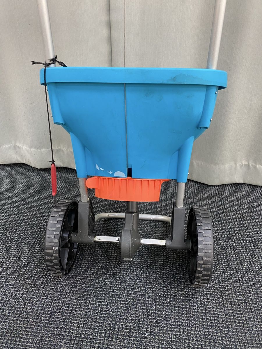 Sonstige Gartengeräte: Gardena Streuwagen – Gebraucht aus Hägglingen von Karin0802 3