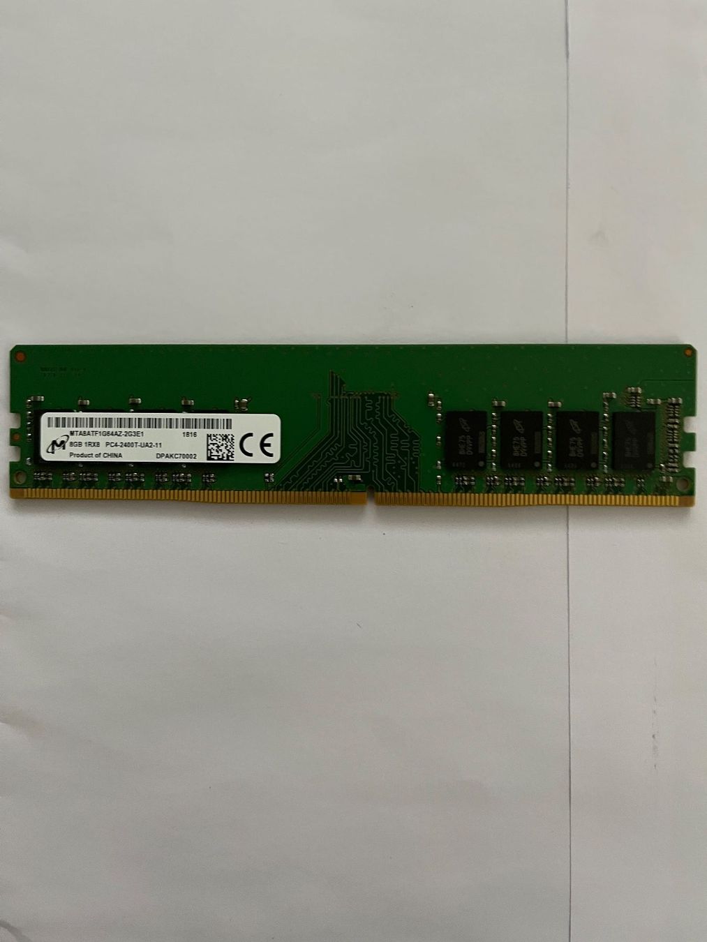 Mémoires / RAM: 8gb 1rx8 pc4 2400t ua2 11 – Neuf (Voir description) à Wetzikon ZH par WAWSchweiz