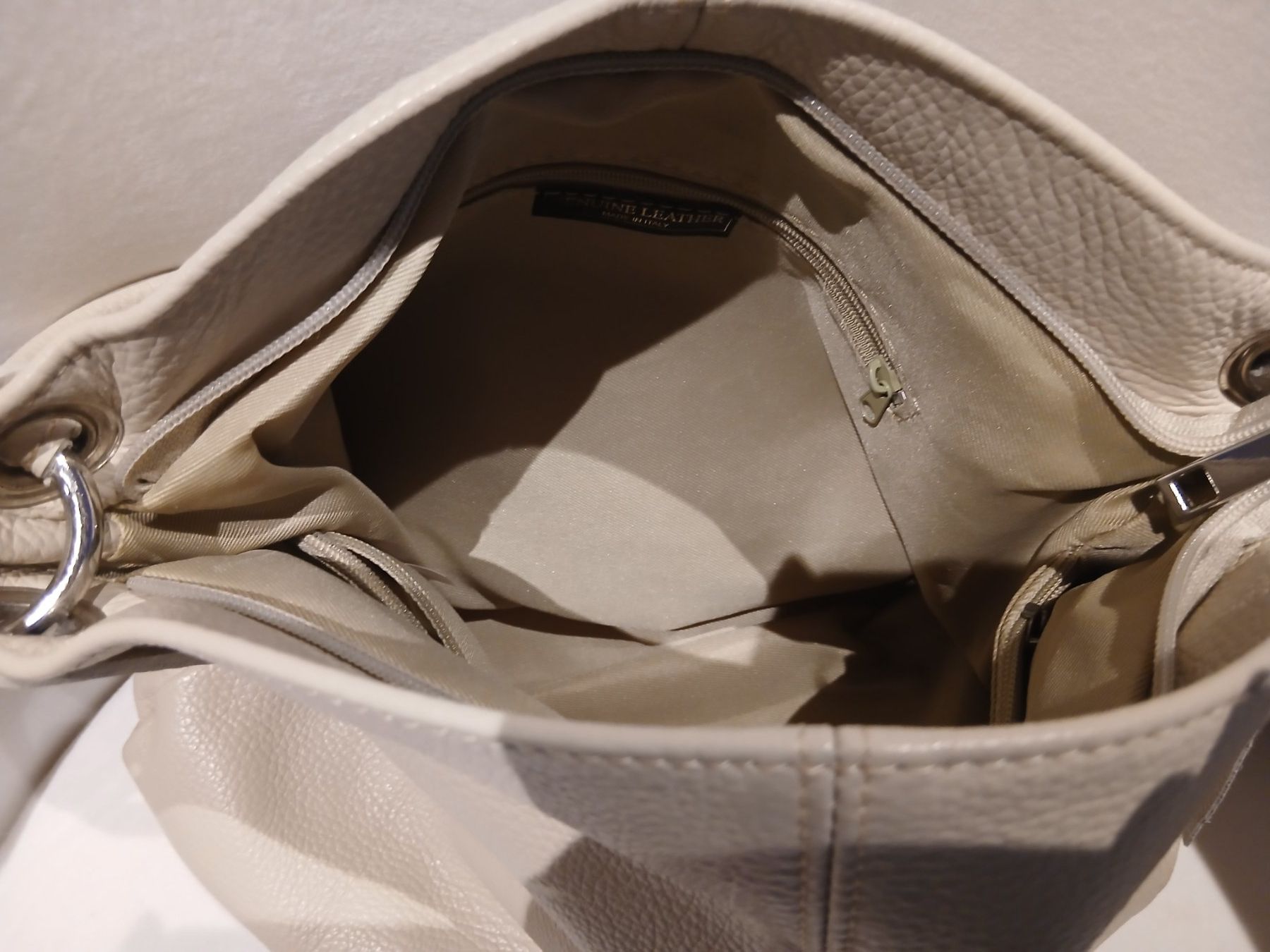 Borse da donna: Neue Rindsleder Tasche – Nuovo (secondo la descrizione) da Eschenbach SG venduto da baradunja 3