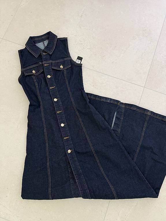 Vestiti: NEW Jeanskleid XS Maxi – Usato da Merlischachen venduto da GlamGarb
