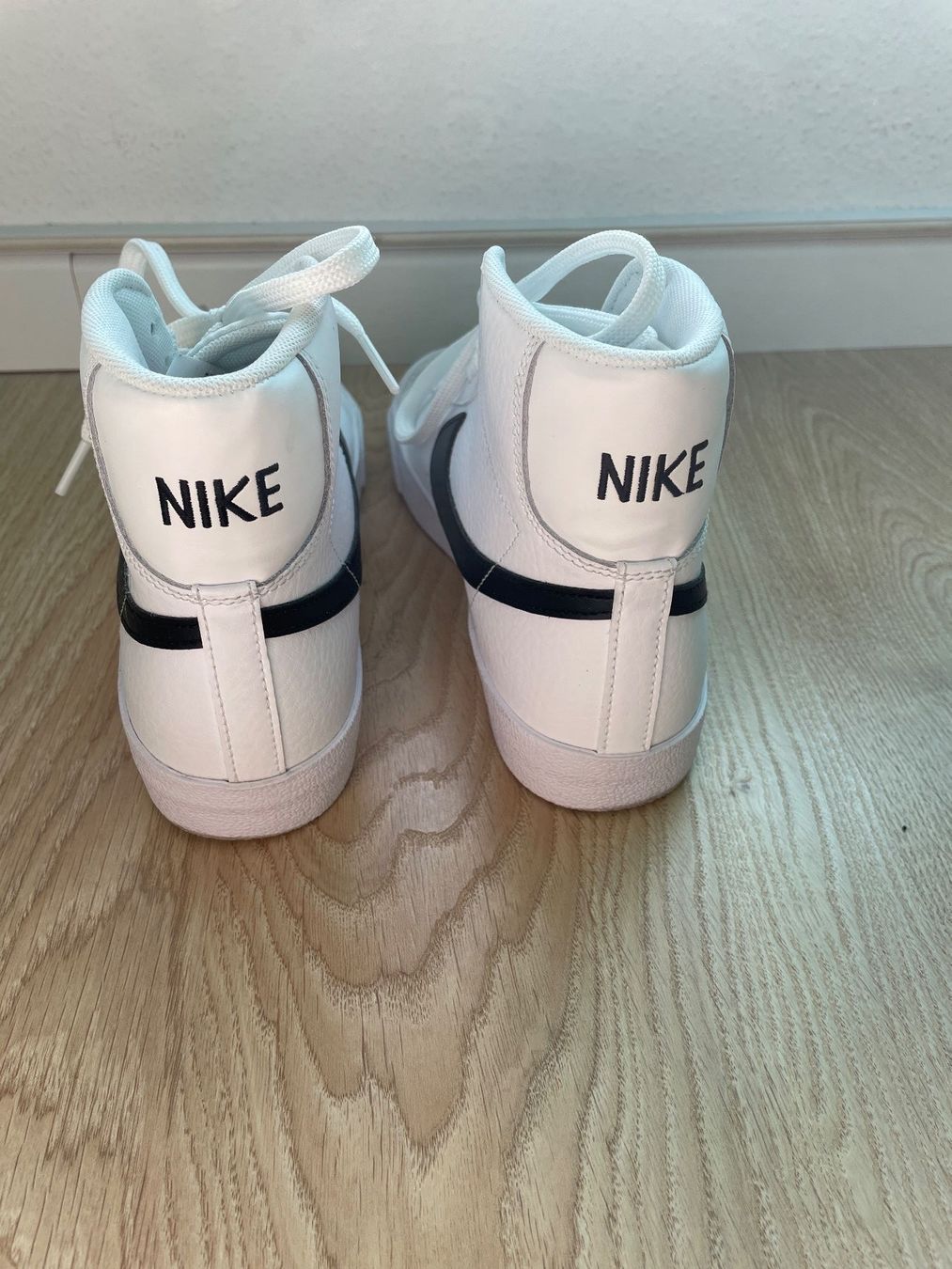 Nike Scarpe da uomo: Nike Blazer mid 77 Grösse 39 – Usato da ZUFIKON venduto da SULMI01 4