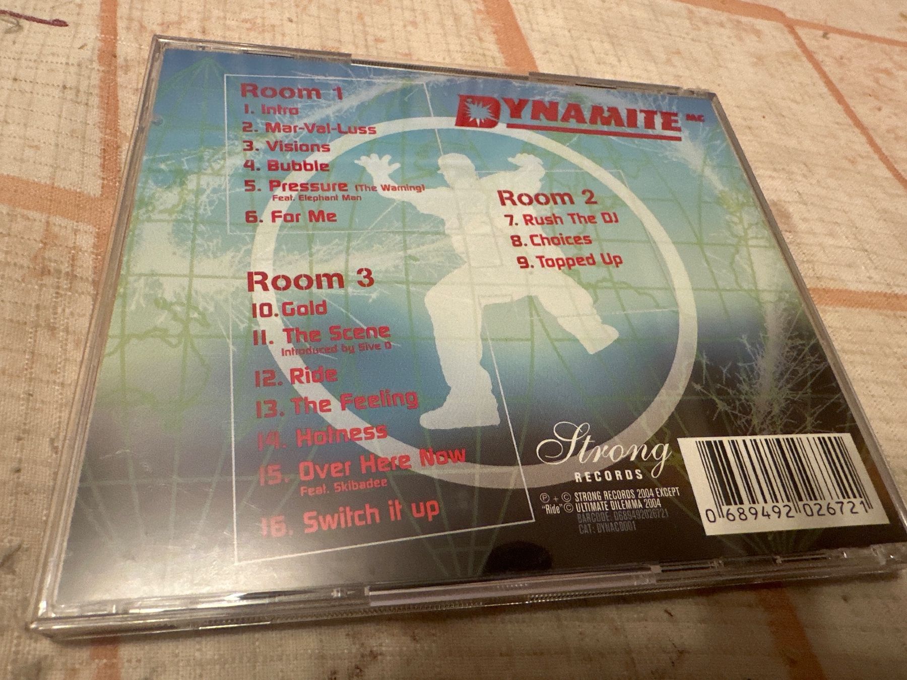 CD: Dynamite – World of Dynamite Selten – Usato da Schaffhausen venduto da D-MAC 1