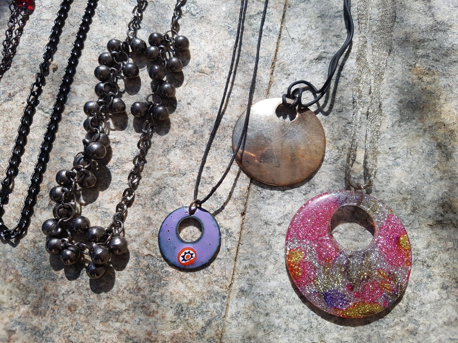 Altri gioielli: Lot 11 Stk. Vintage Schmuck Modeschmuck – Usato da Münchenbuchsee venduto da babilibern