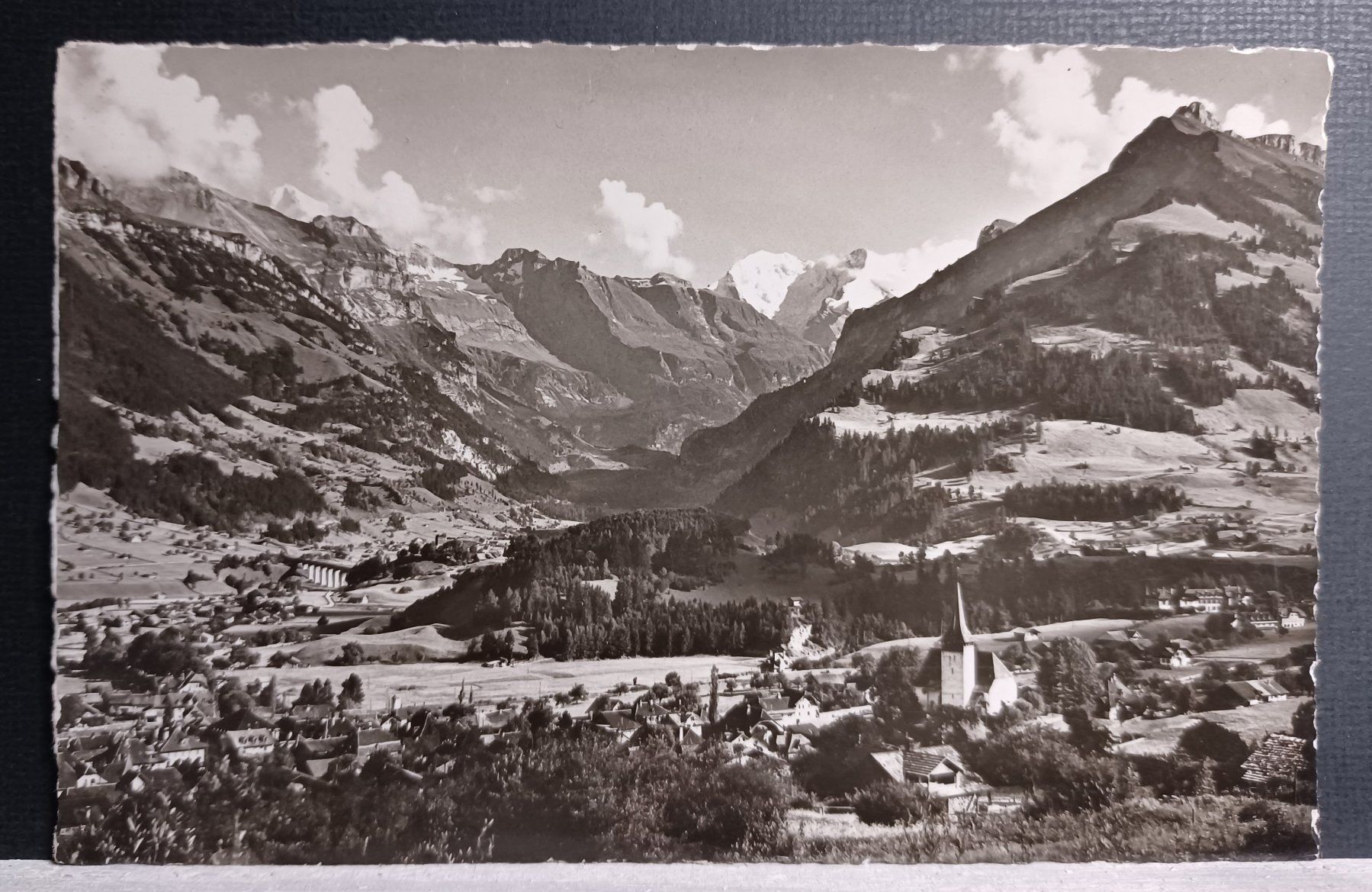 Cartoline postali: No.2869 , Frutigen, Kandertal, 1951 – Usato da Aarau Rohr venduto da mgvw