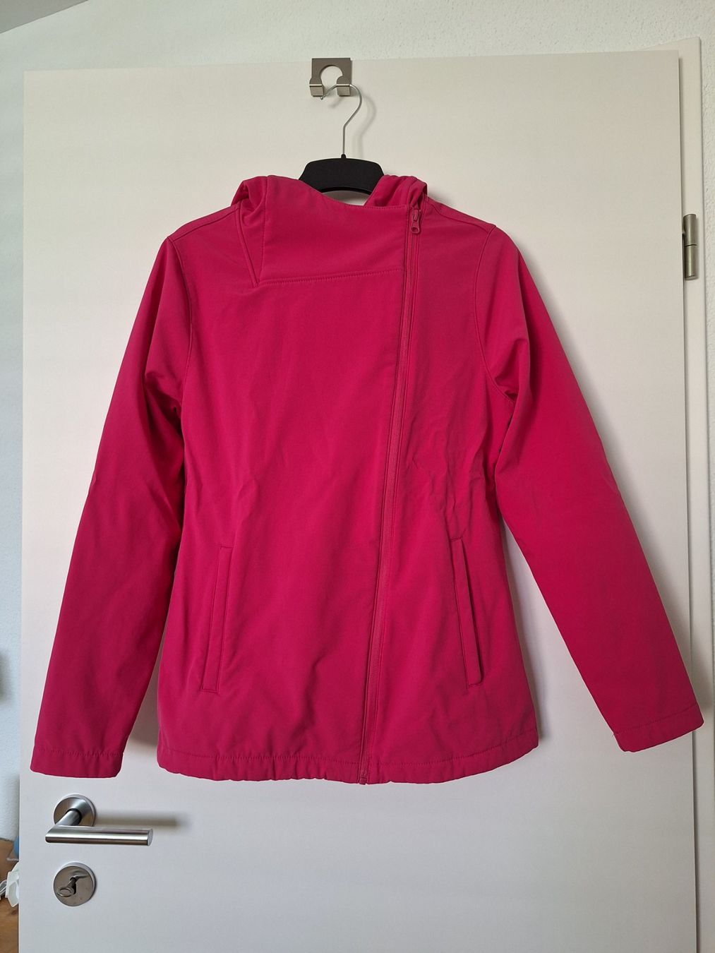 Giacche: Softshell Jacke mit Kapuze pink Gr. 36 – Usato da Aadorf venduto da Yvonne58