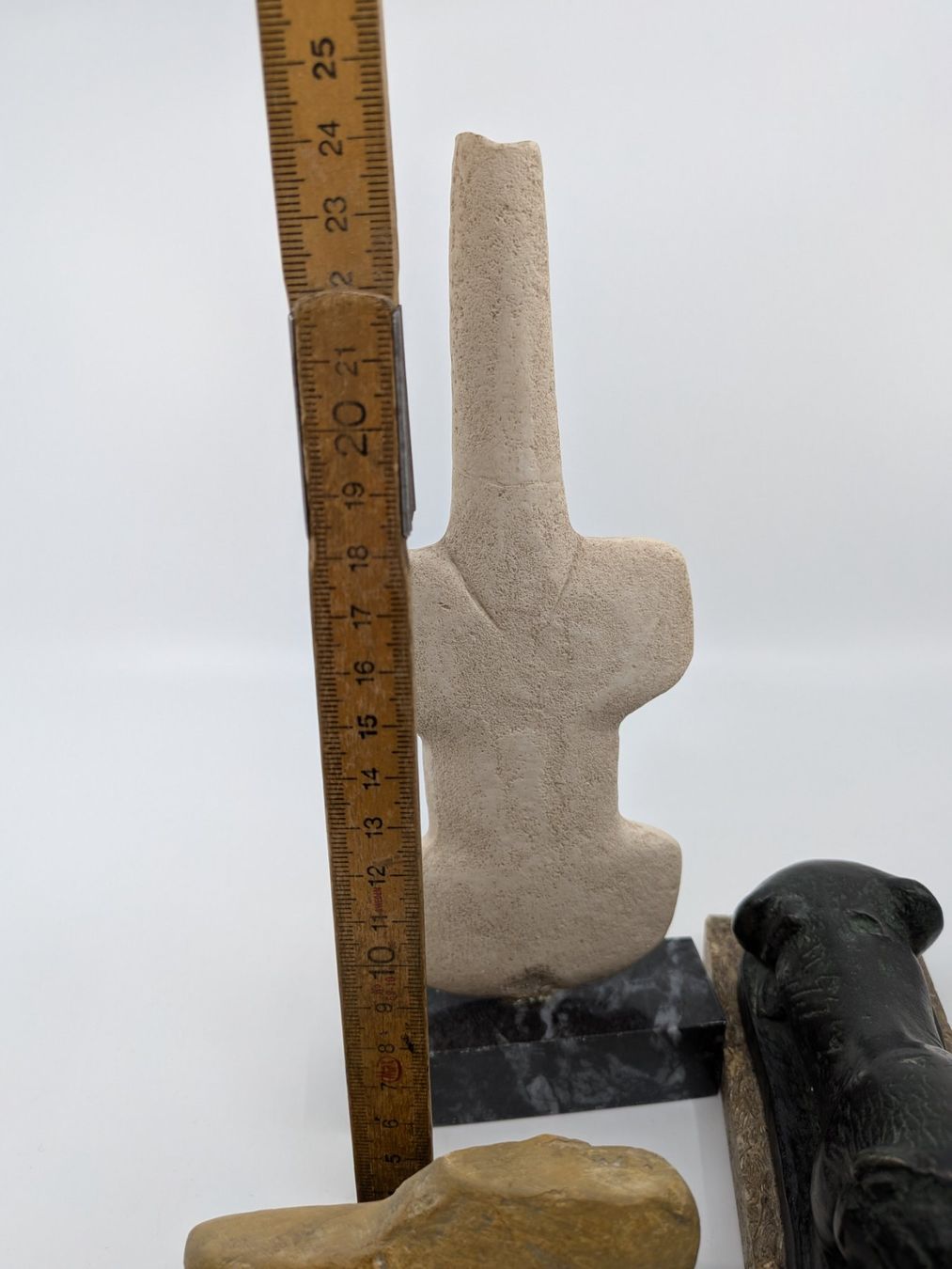 Figuren: 3 Figuren Skulpuren – Gebraucht aus Emmen von magelan 5