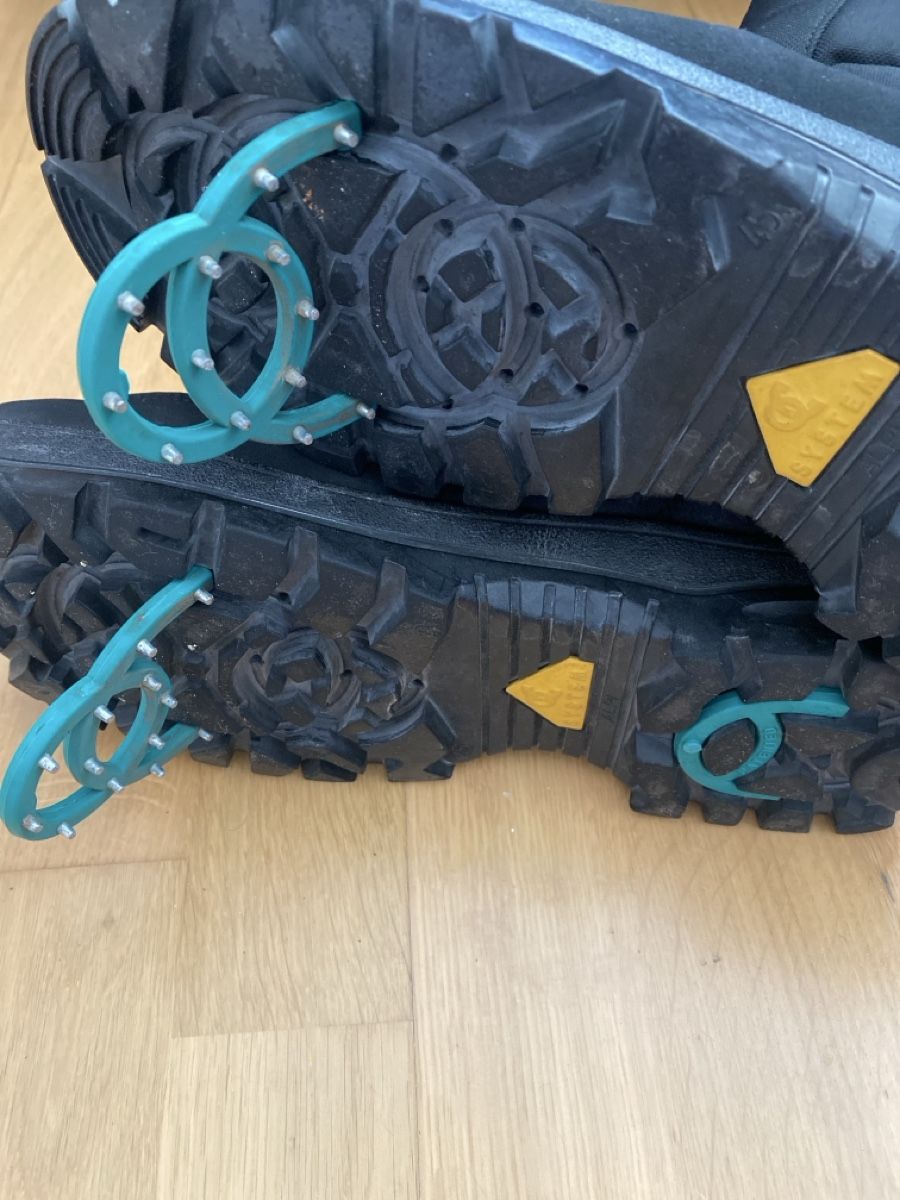 Bottes de soin: Winter boots gr45 – D'occasion à Dietikon par Tdaf33 1