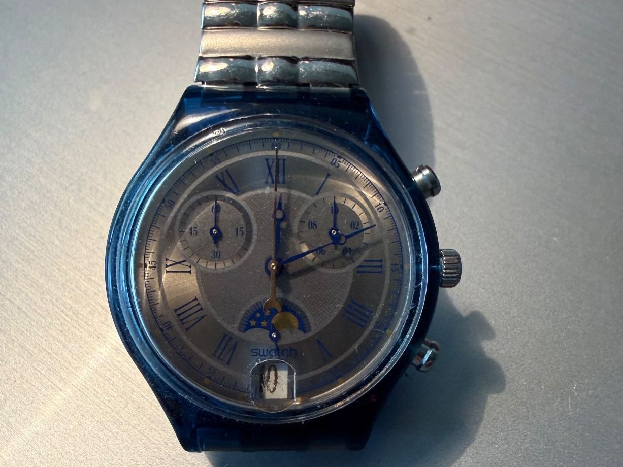 Swatch Montres: Swatch-Chronograph in "silber&blau" – D'occasion à Weinfelden par ff57